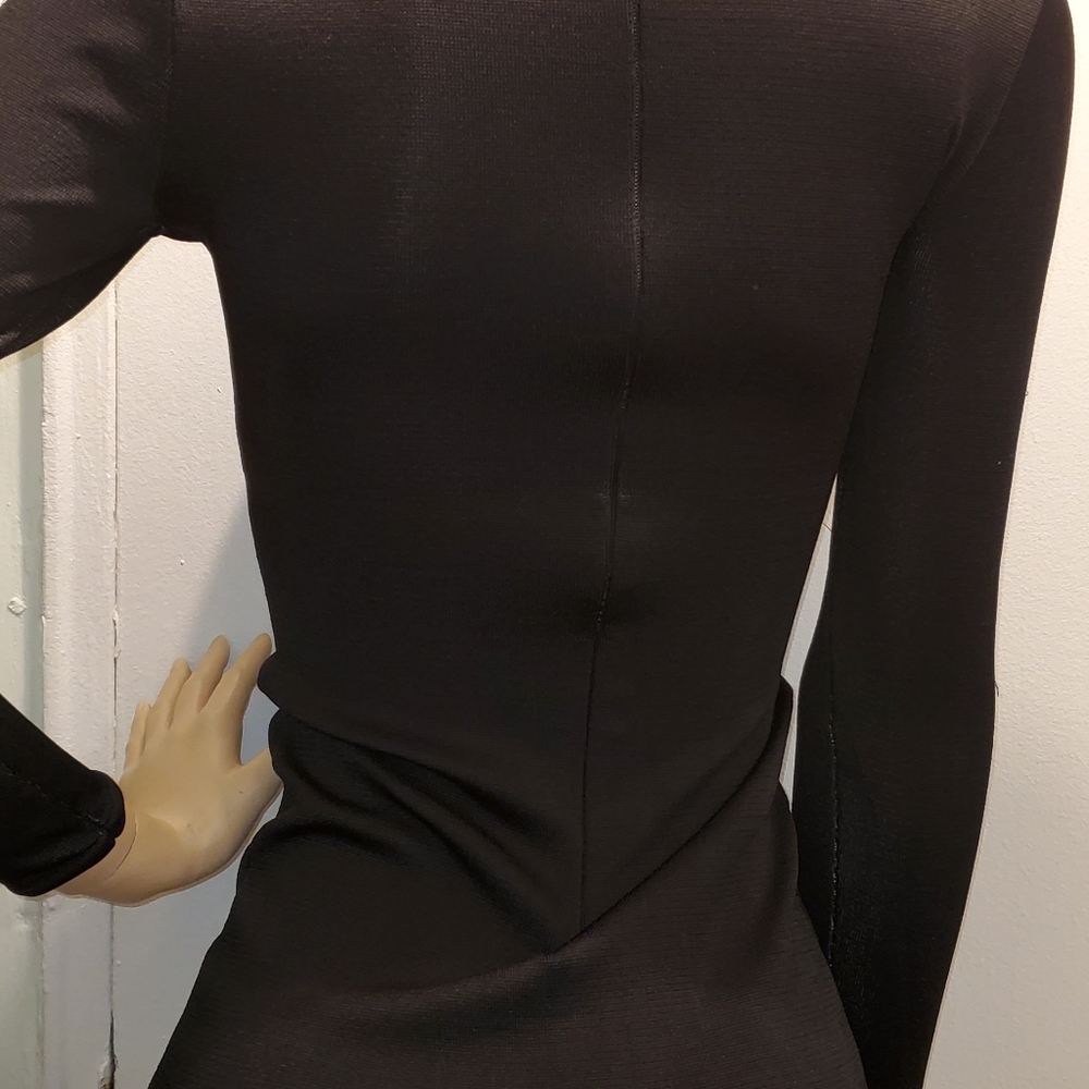 Dress - Picture 9 of 16